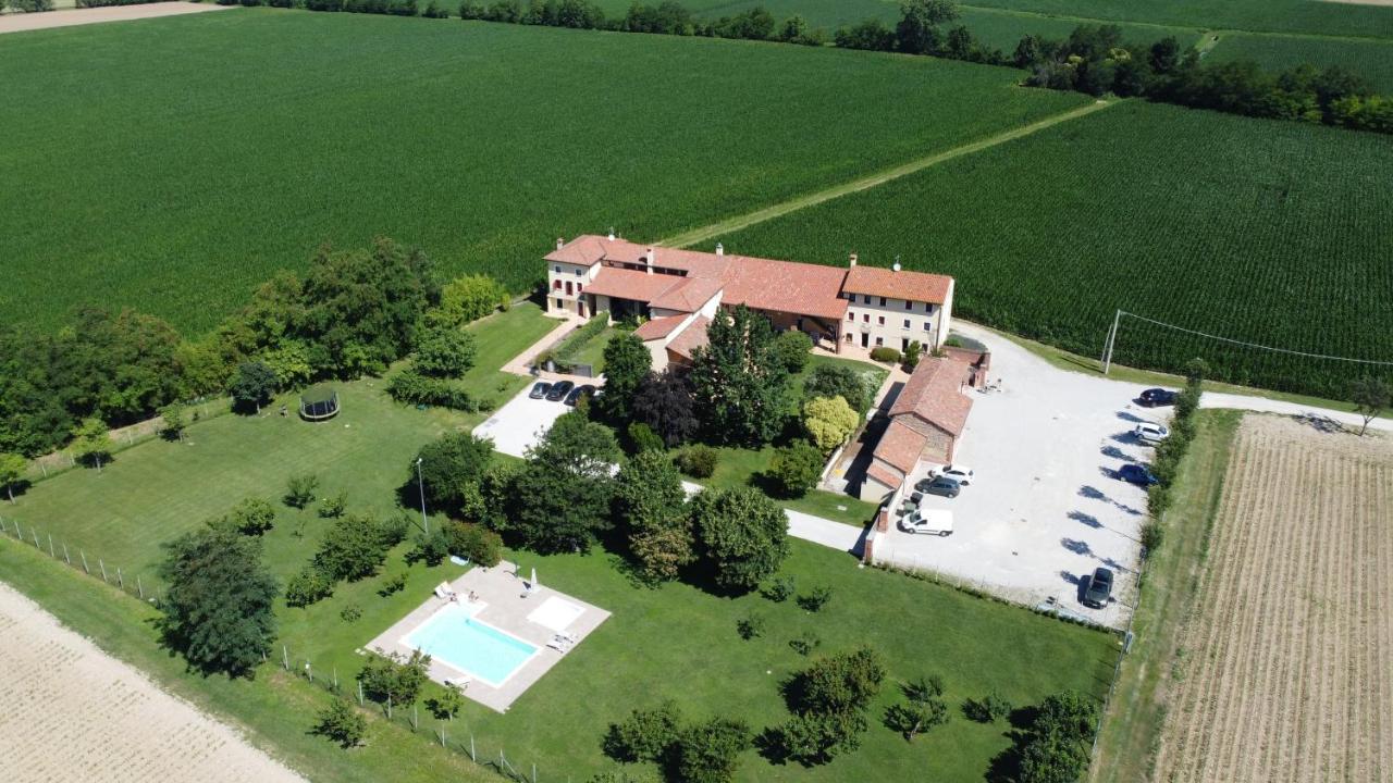 Agriturismo Borgo Tecla Rosà 外观 照片