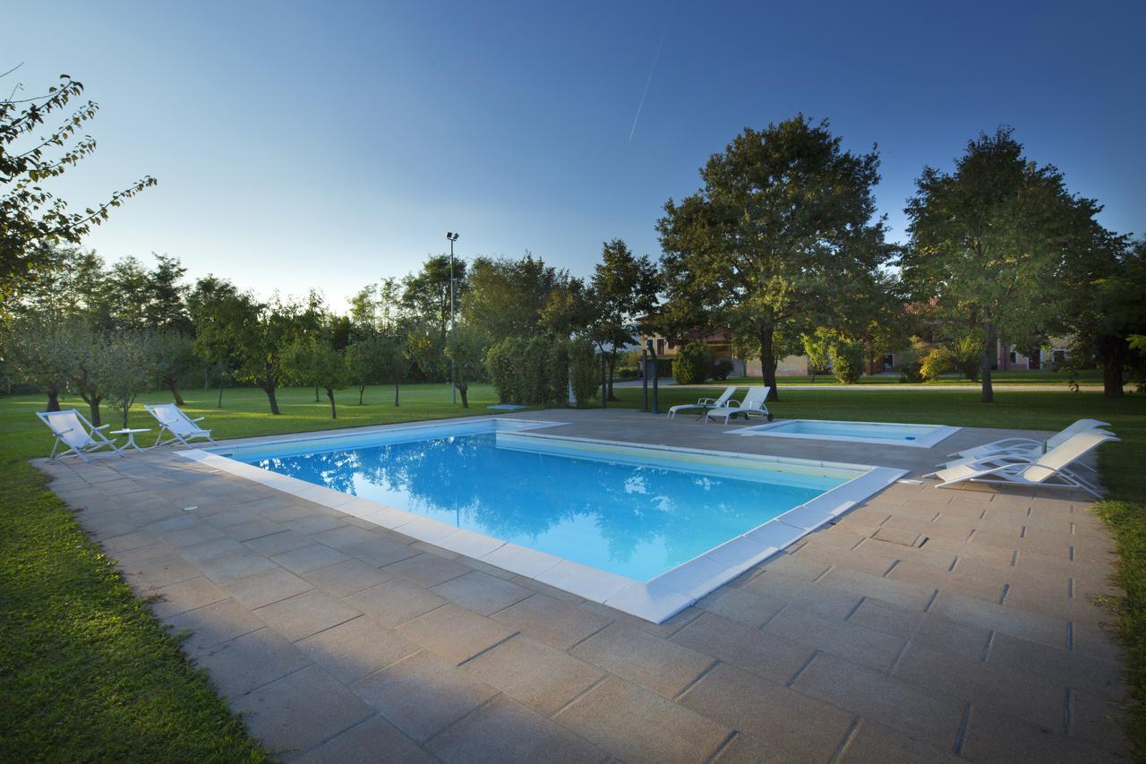 Agriturismo Borgo Tecla Rosà 外观 照片